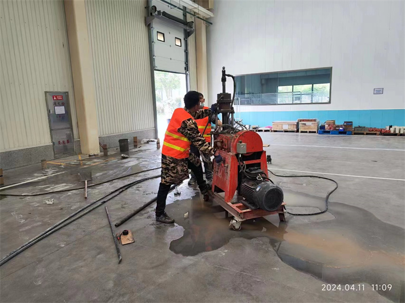 洪泽厂房地面下沉塌陷注浆加固施工